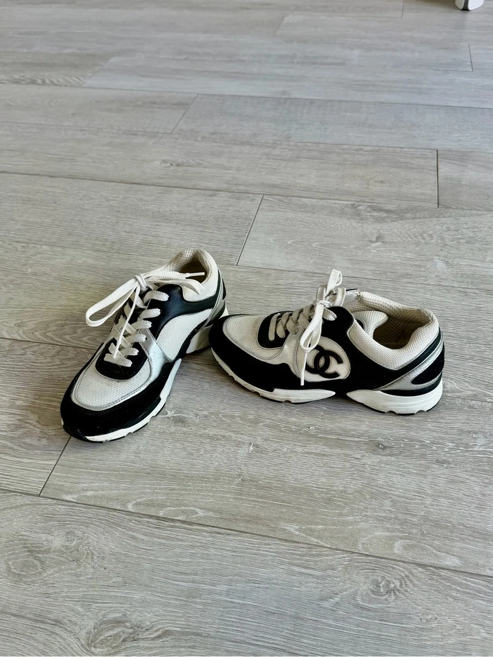CHANEL Black White Silver CC Logo Runner Sneakers